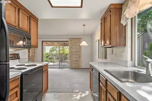 15440 SW Alderbrook Cir, Tigard, OR 97224 - Photo 15