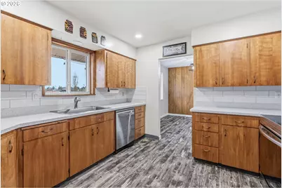 400 NW 99th St, Vancouver, WA 98665 - Photo 13