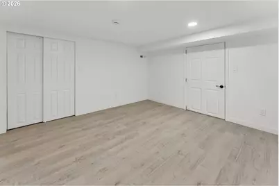 682 39th St, Astoria, OR 97103 - Photo 21