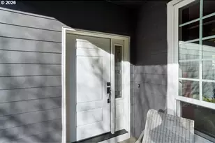 1101 Madison St, Silverton, OR 97381 - Photo 5