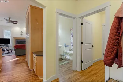 1101 Madison St, Silverton, OR 97381 - Photo 31