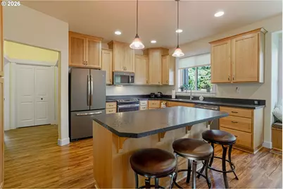 1101 Madison St, Silverton, OR 97381 - Photo 15