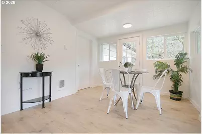 515 E Pine St, Centralia, WA 98531 - Photo 15