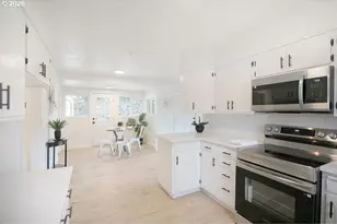 515 E Pine St, Centralia, WA 98531 - Photo 13