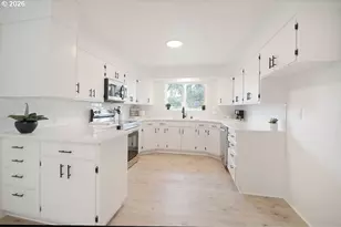 515 E Pine St, Centralia, WA 98531 - Photo 7