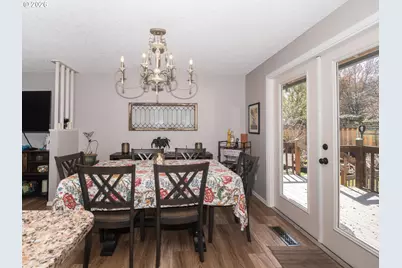 4031 SE Knarr Cir, Troutdale, OR 97060 - Photo 9