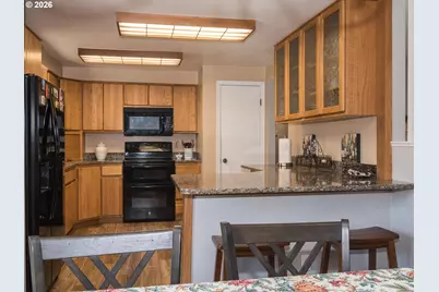 4031 SE Knarr Cir, Troutdale, OR 97060 - Photo 7