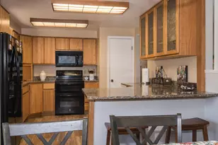 4031 SE Knarr Cir, Troutdale, OR 97060 - Photo 7