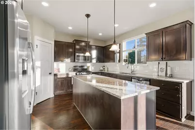 8702 SW Vale Ct, Wilsonville, OR 97070 - Photo 13