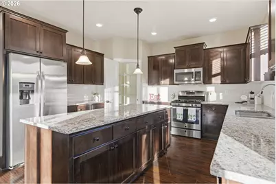 8702 SW Vale Ct, Wilsonville, OR 97070 - Photo 11