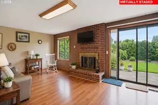 342 McLaughlin Dr, Woodburn, OR 97071 - Photo 5