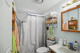 1307 S Water St, Silverton, OR 97381 - Photo 17