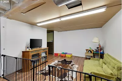 636 S Nehalem St, Clatskanie, OR 97016 - Photo 33