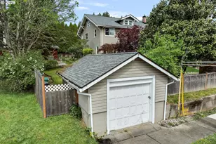 636 S Nehalem St, Clatskanie, OR 97016 - Photo 41