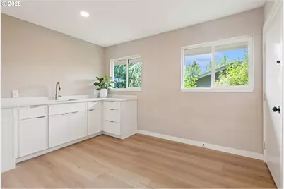 60 Condolea Ter, Lake Oswego, OR 97035 - Photo 21