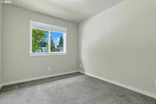 988 Hamilton St, Springfield, OR 97477 - Photo 35