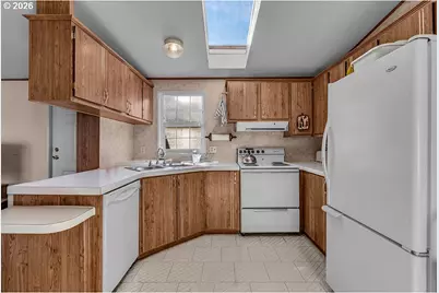 18830 Highway 99E #33, Oregon City, OR 97045 - Photo 15