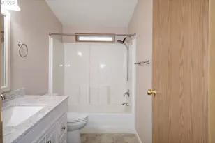 16500 SE 1st St, Vancouver, WA 98684 - Photo 17