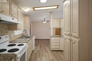 16500 SE 1st St, Vancouver, WA 98684 - Photo 9