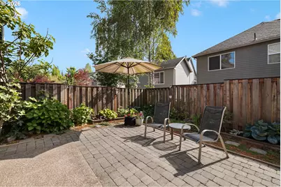 1079 SE Portlandia Ave, Hillsboro, OR 97123 - Photo 31