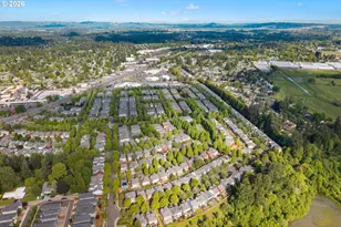 1079 SE Portlandia Ave, Hillsboro, OR 97123 - Photo 37
