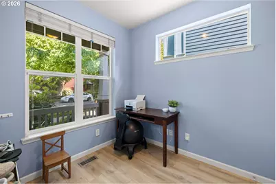 1079 SE Portlandia Ave, Hillsboro, OR 97123 - Photo 13