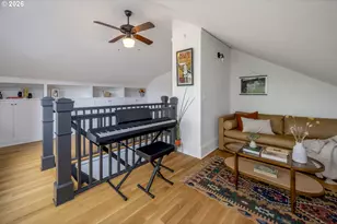 7027 N Moore Ave, Portland, OR 97217 - Photo 21