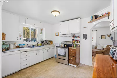 28780 Santiam Hwy, Sweet Home, OR 97386 - Photo 5