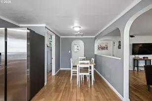 2207 Willona Dr, Eugene, OR 97408 - Photo 11