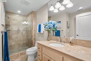 5615 SE Scenic Ln, Vancouver, WA 98661 - Photo 25