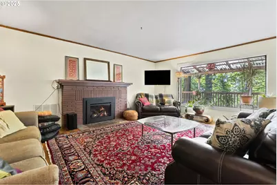 3160 Whitten Dr, Eugene, OR 97405 - Photo 17