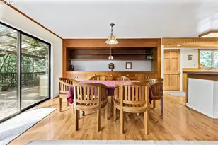 3160 Whitten Dr, Eugene, OR 97405 - Photo 13