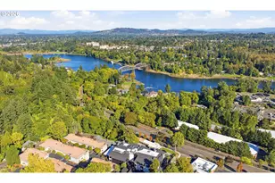 21 D Ave, Lake Oswego, OR 97034 - Photo 3