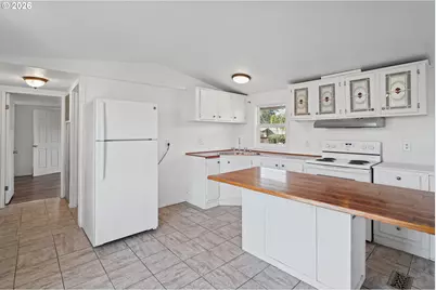 1415 S Bertelsen Rd #114, Eugene, OR 97402 - Photo 7