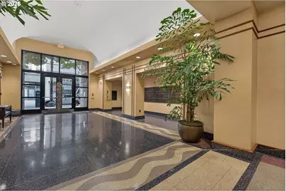 420 NW 11th Ave #615, Portland, OR 97209 - Photo 3