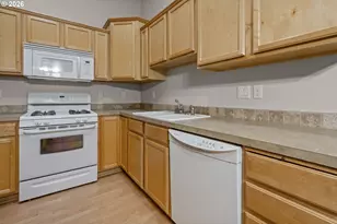 675 NW Cypress St, McMinnville, OR 97128 - Photo 15