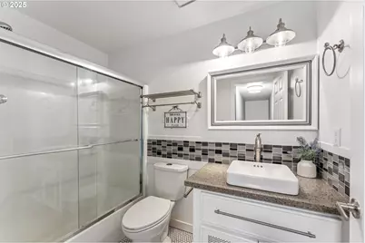 17948 SW Robert Ln, Beaverton, OR 97078 - Photo 19