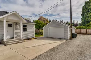 974 Dale St, Woodland, WA 98674 - Photo 15
