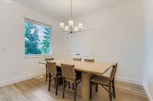 18919 SW Hazelwood Ln, Beaverton, OR 97078 - Photo 9