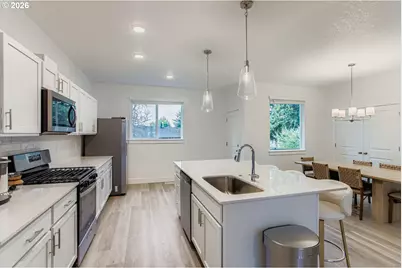 18919 SW Hazelwood Ln, Beaverton, OR 97078 - Photo 11