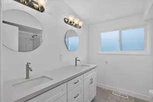 3205 NE 83rd Ave, Portland, OR 97220 - Photo 13