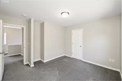 19157 SE Ash St, Portland, OR 97233 - Photo 27