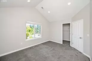 19157 SE Ash St, Portland, OR 97233 - Photo 23