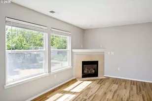 19157 SE Ash St, Portland, OR 97233 - Photo 15