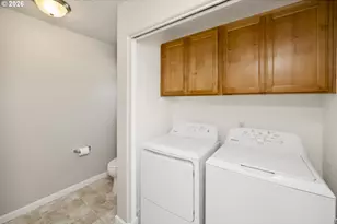 19157 SE Ash St, Portland, OR 97233 - Photo 19