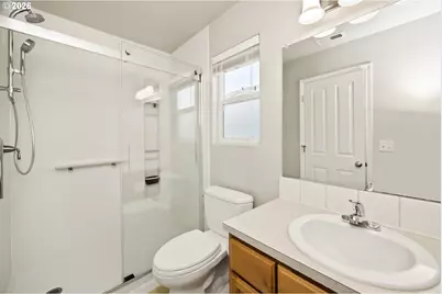 19157 SE Ash St, Portland, OR 97233 - Photo 25