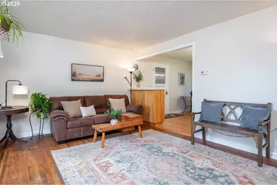 5044 NE Cully Blvd, Portland, OR 97218 - Photo 7