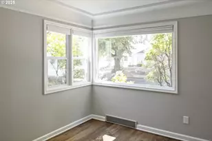 7434 N Chase Ave N, Portland, OR 97217 - Photo 11