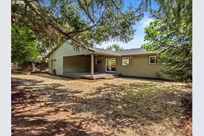 6437 NE 38th Ave, Portland, OR 97211 - Photo 21