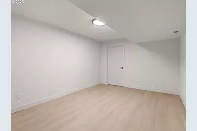 6437 NE 38th Ave, Portland, OR 97211 - Photo 19